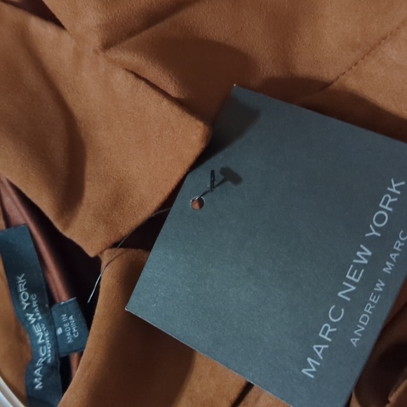 NWT MARC NEW YORK RUFFLE SLEEVE BUTTON FRONT SMALL - Picture 9 of 11